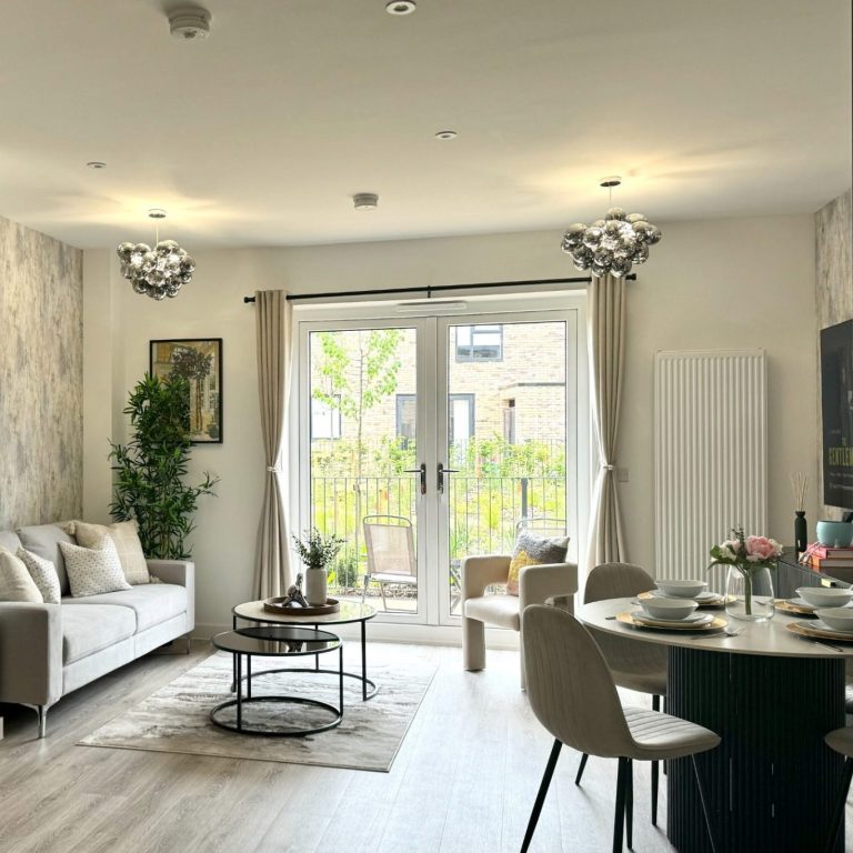 HomiHost Belgrave Village two-bedroom house Living and dining area of HomiHost’s two-bedroom house in Belgrave Village, Birmingham